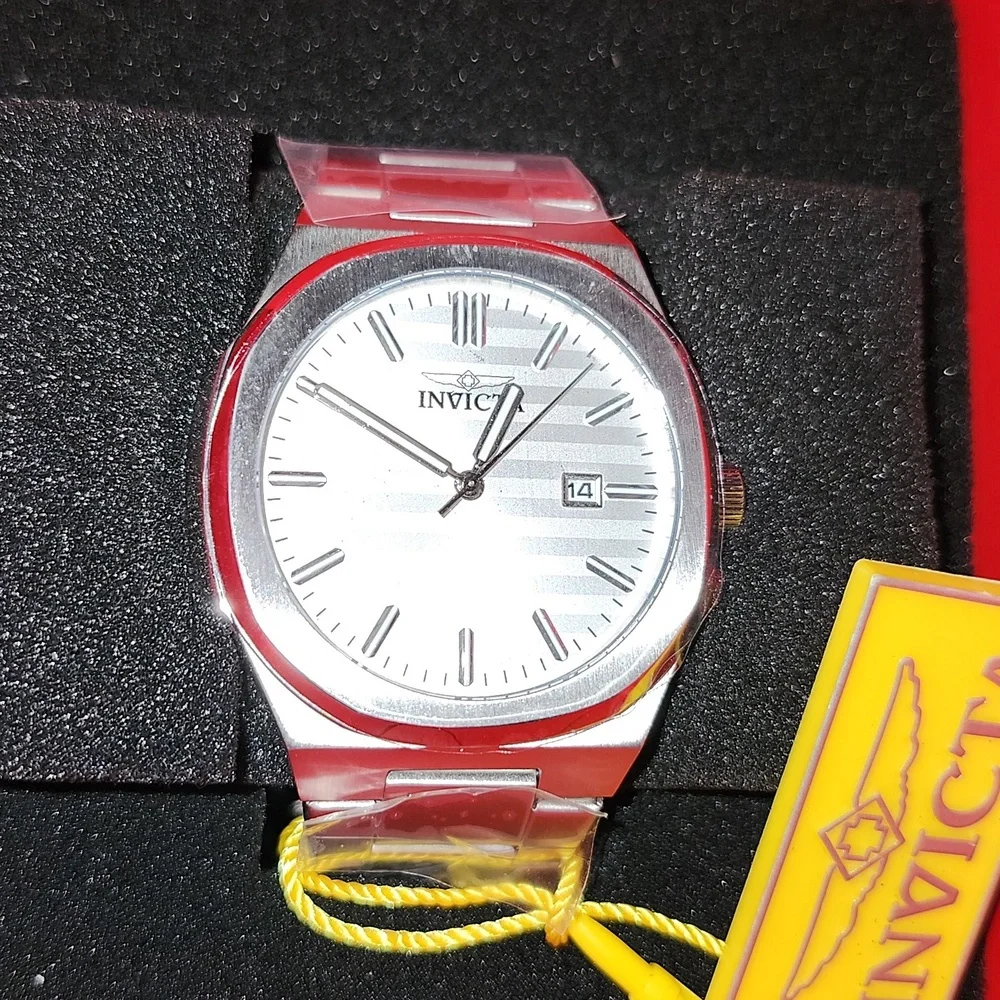 New in box Invicta Speedway Men's Watch Steel 43mm